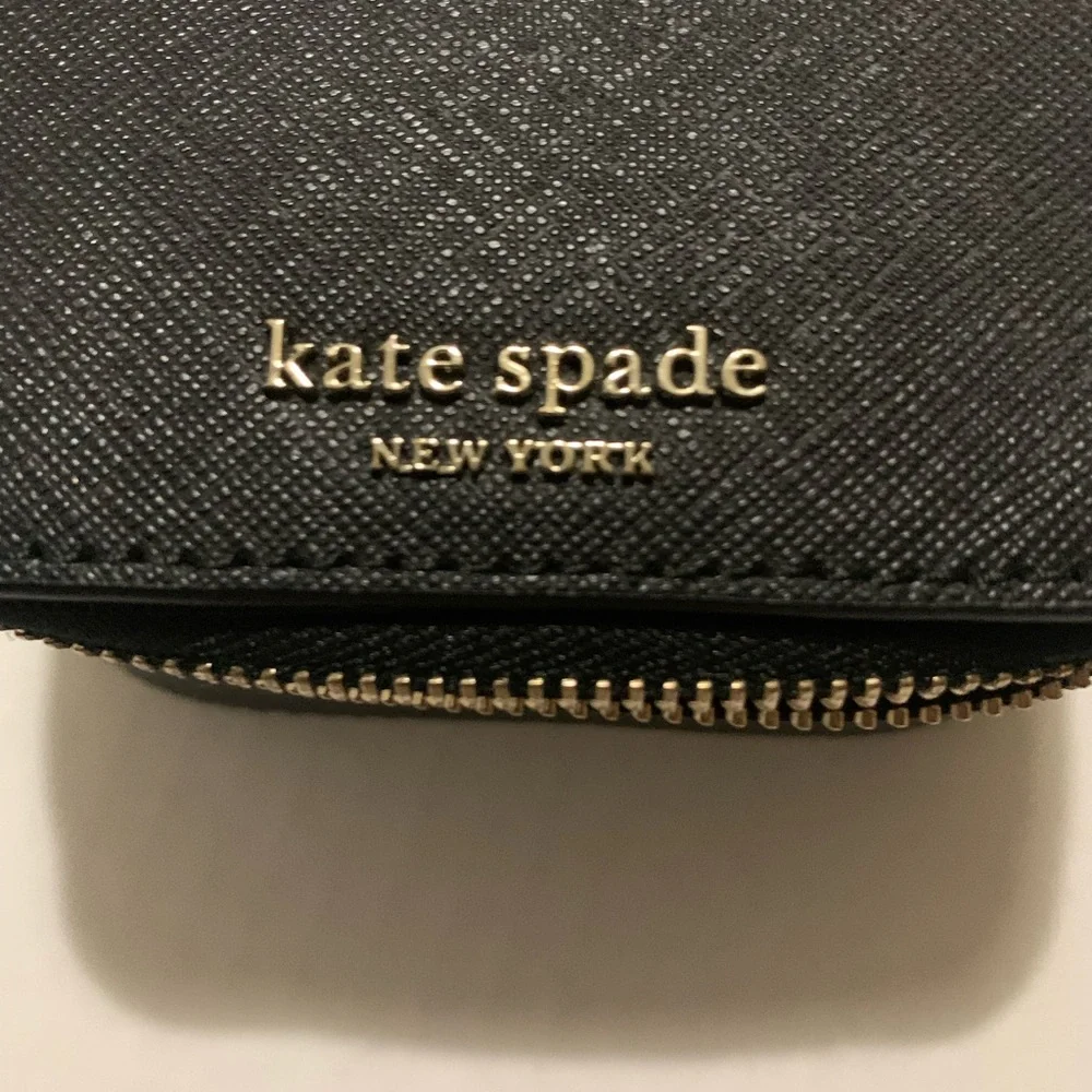 Kate Spade Black Textured Travel Jewelry Case with Gold Details - Picture 3 of 9
